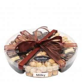 Milky Chocolate & Nuts - 6 Compartment Tray